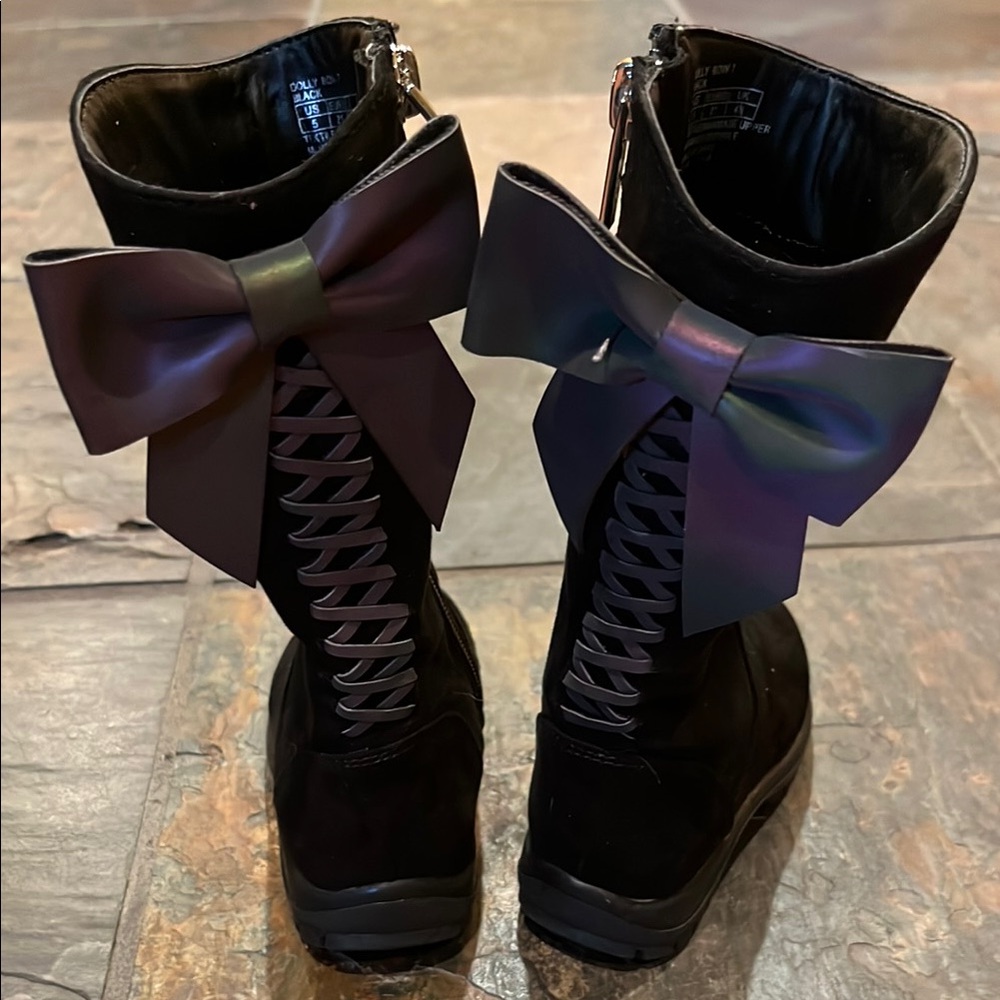 Kenneth Cole Black Boots with Large Bows, Toddler Size 5